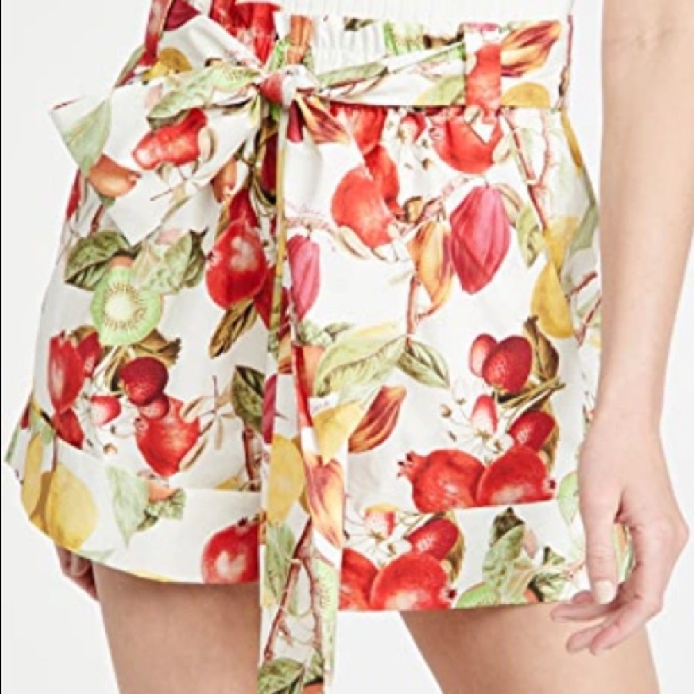 Cara Cara Tie Waist Short